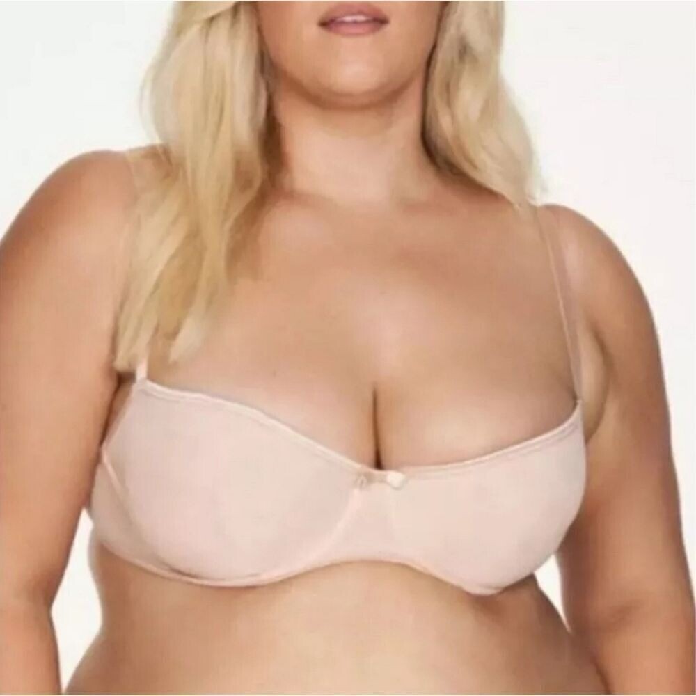 Fredericks of Hollywood Milan Mesh‎ Balconette Bra Cameo Rose 38D NWT